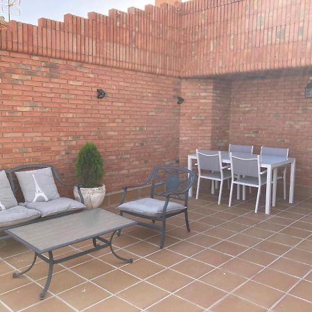 Teruelhome IV Atico Con Vistas Y Aparcamiento En El Centro Dış mekan fotoğraf