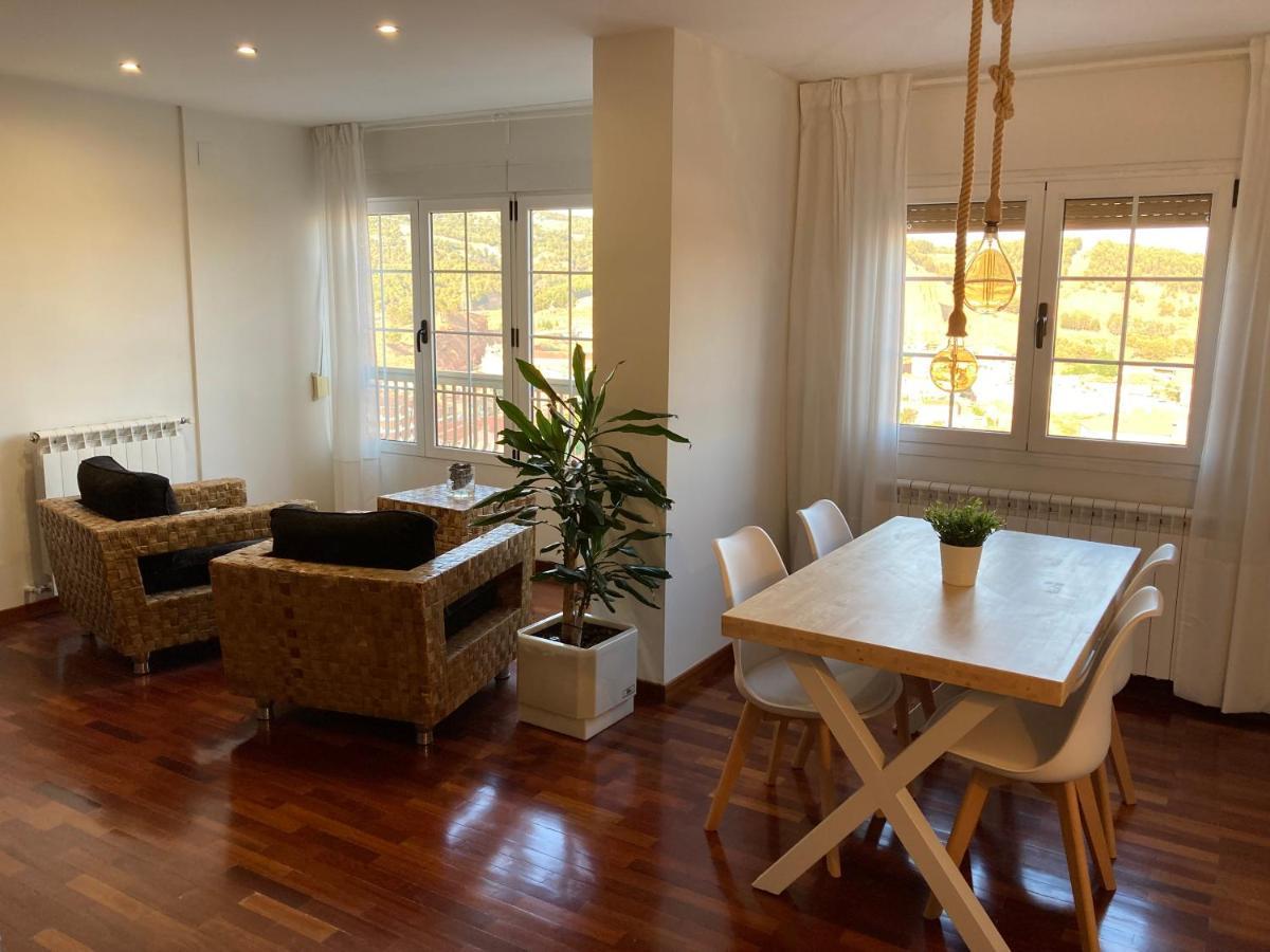 Teruelhome IV Atico Con Vistas Y Aparcamiento En El Centro Dış mekan fotoğraf