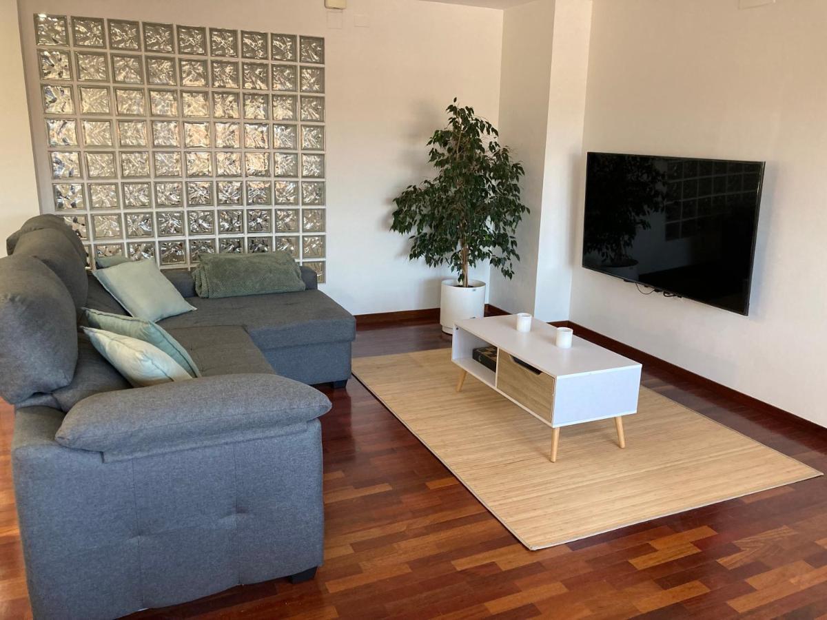 Teruelhome IV Atico Con Vistas Y Aparcamiento En El Centro Dış mekan fotoğraf